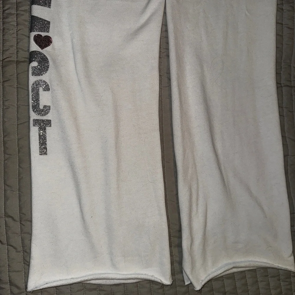 Victoria's Secret White Bell Bottom Sweatpants with Silver Glitter Logo - Picture 3 of 6